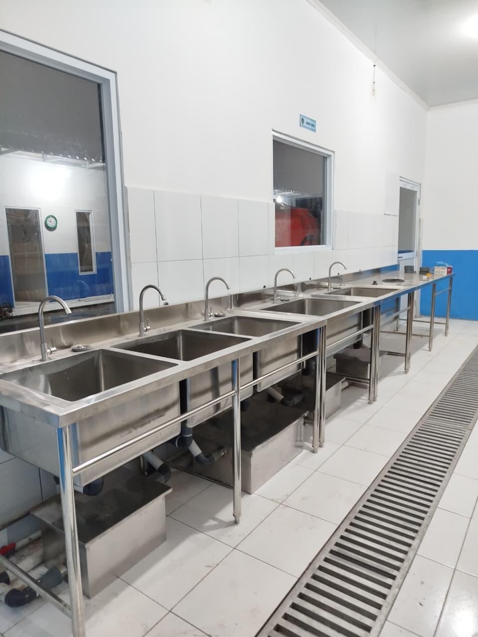 STAINLESS COSTOM