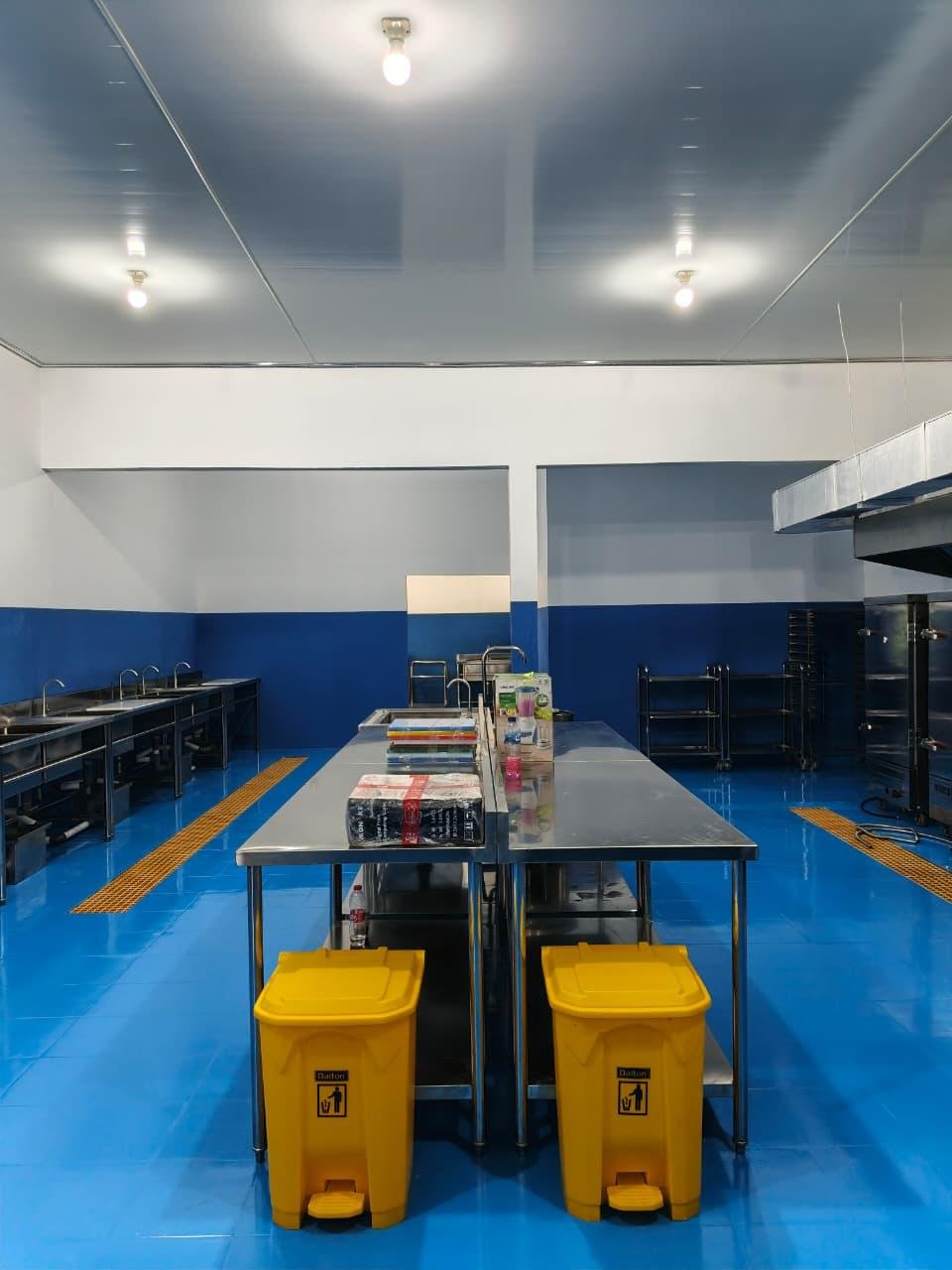 STAINLESS COSTOM
