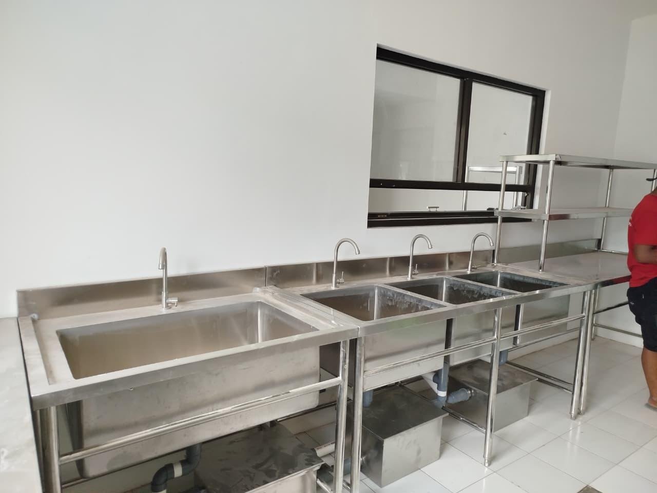 STAINLESS COSTOM