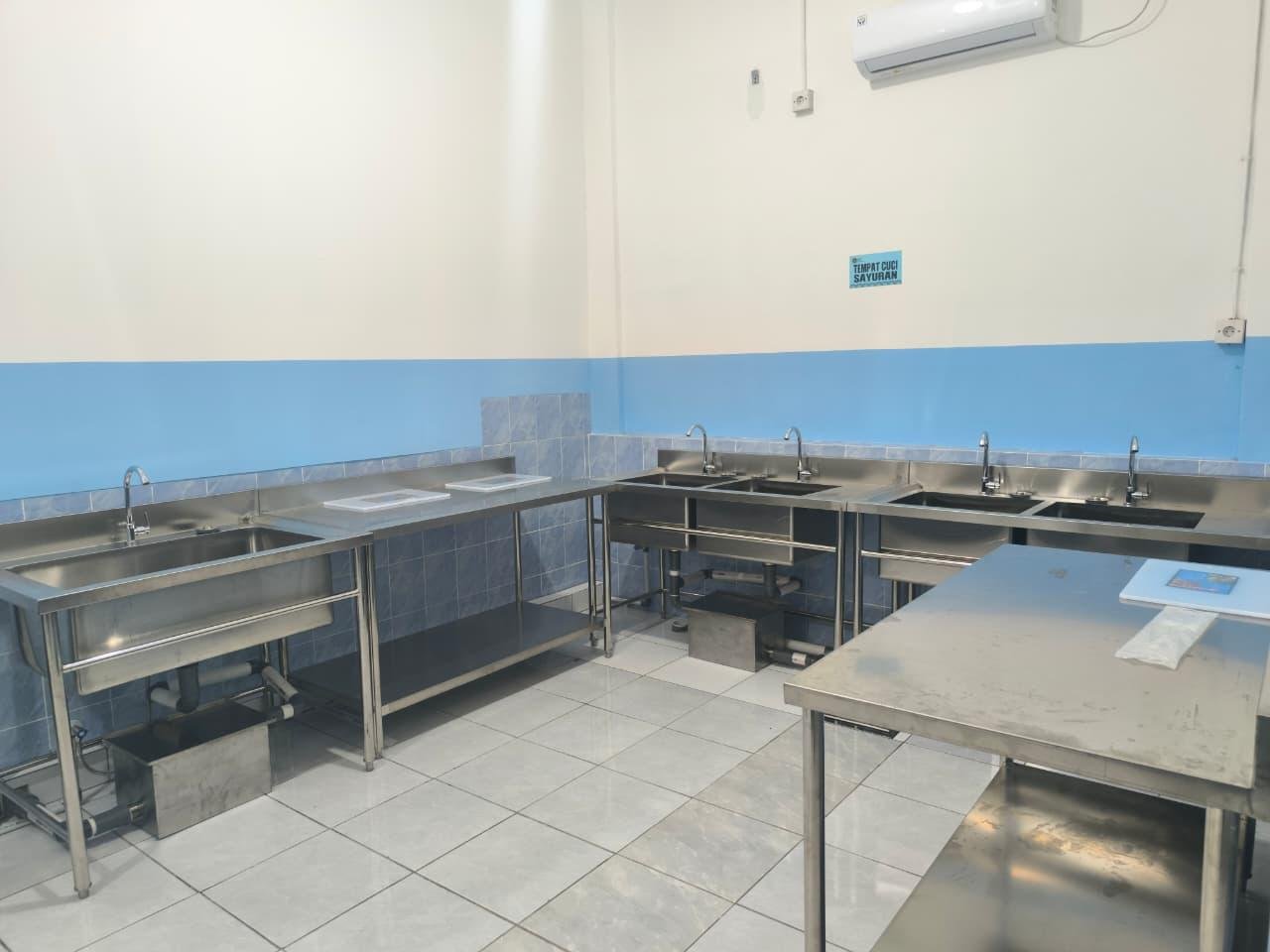 STAINLESS COSTOM